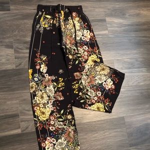 Floral wide leg pants